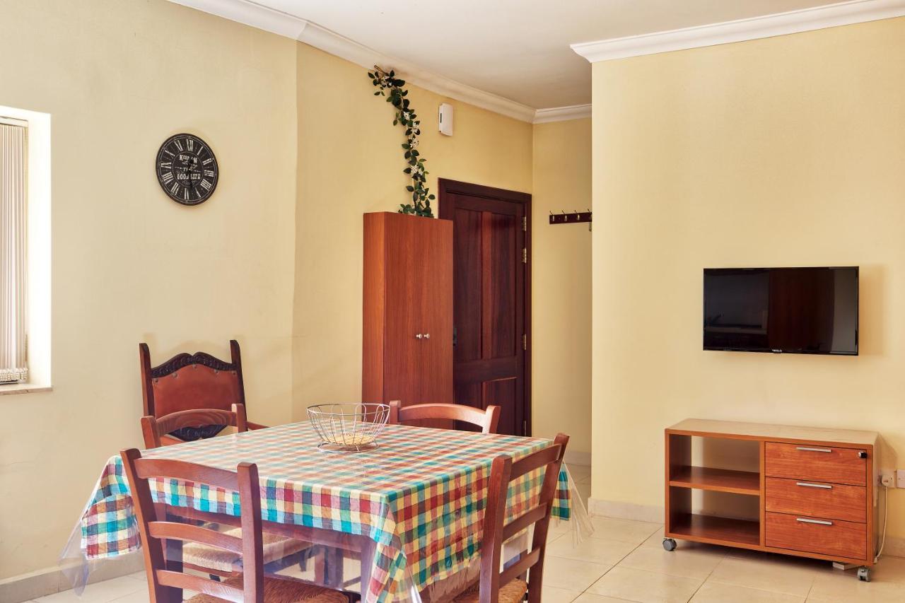 Ms26 - Spacious Maisonette By The Sea Marsaskala Exterior foto